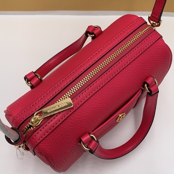 Michael Kors Travel Small Duffle Leather Crossbody Satchel Electric Pink NWT - Picture 8 of 16